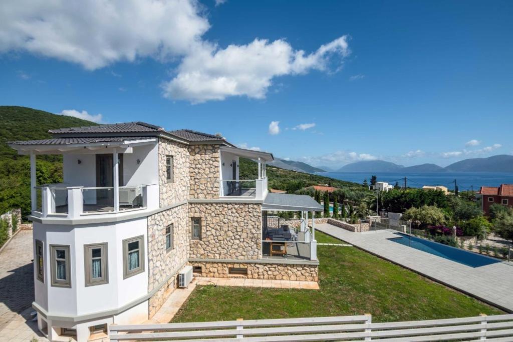 White Villas Karavomylos Bagian luar foto