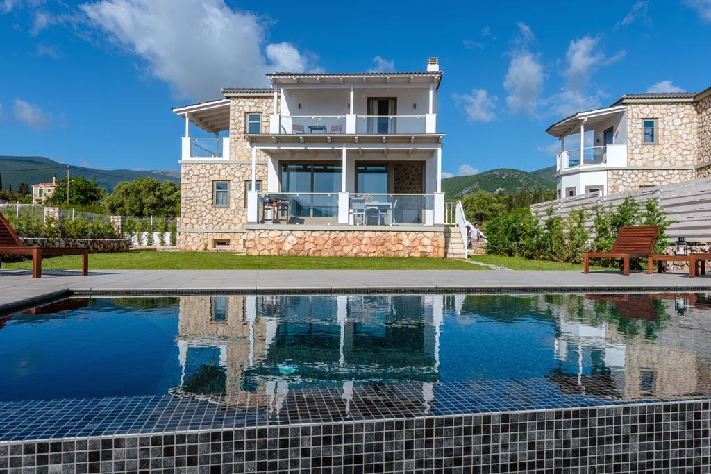White Villas Karavomylos Bagian luar foto