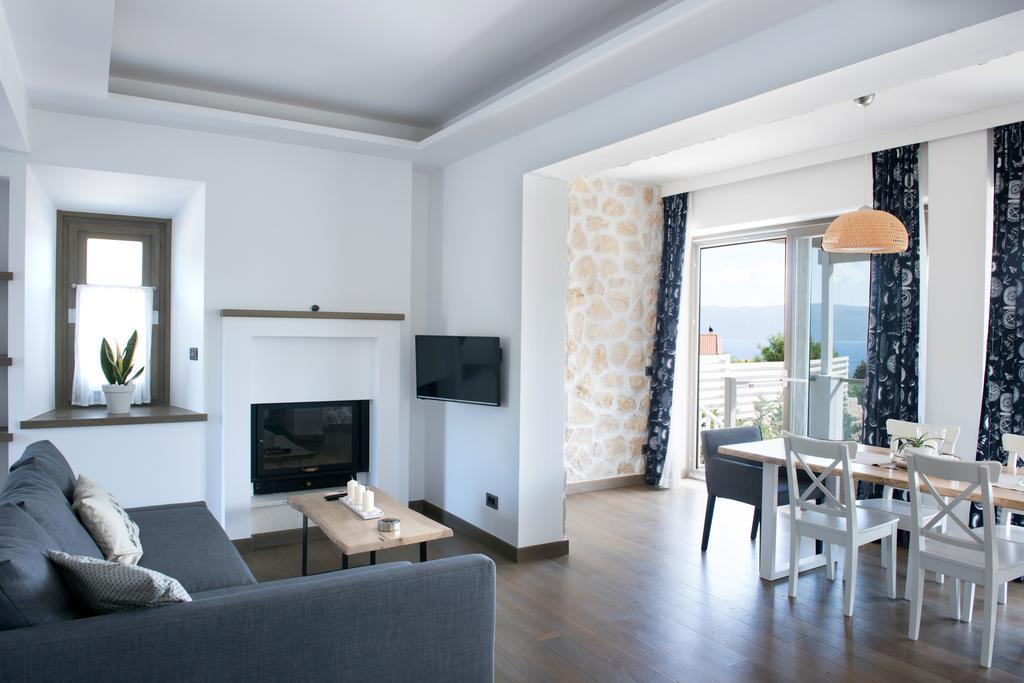 White Villas Karavomylos Bagian luar foto
